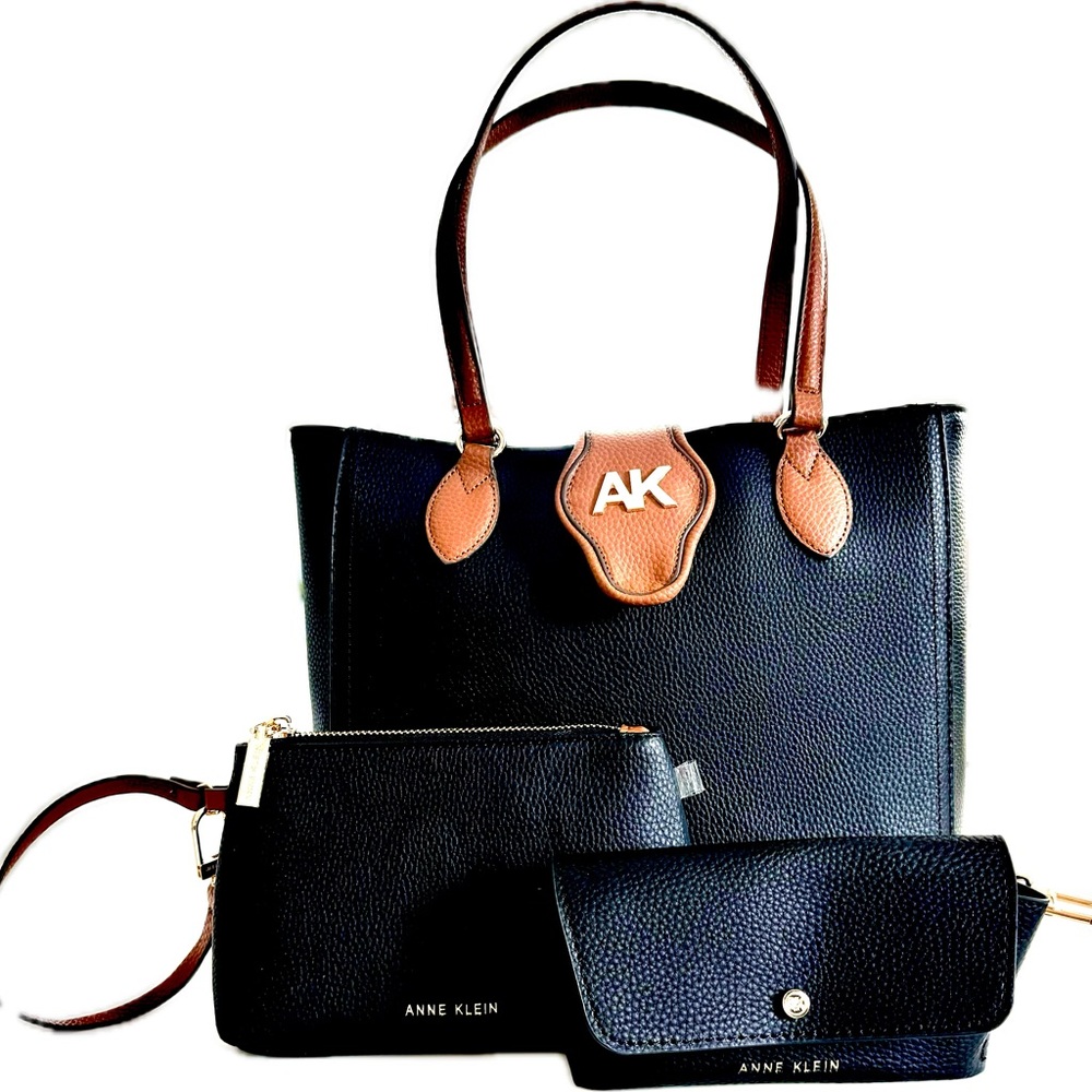 Anne Klein Black HandBag Set